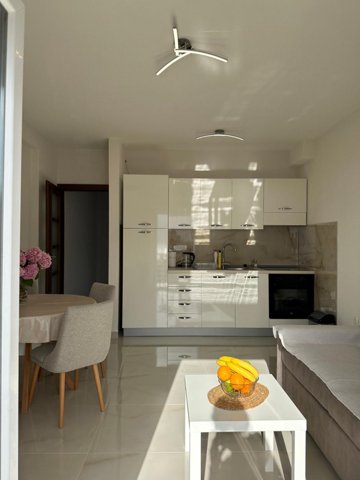 Sunny Apartment Kotor Dış mekan fotoğraf