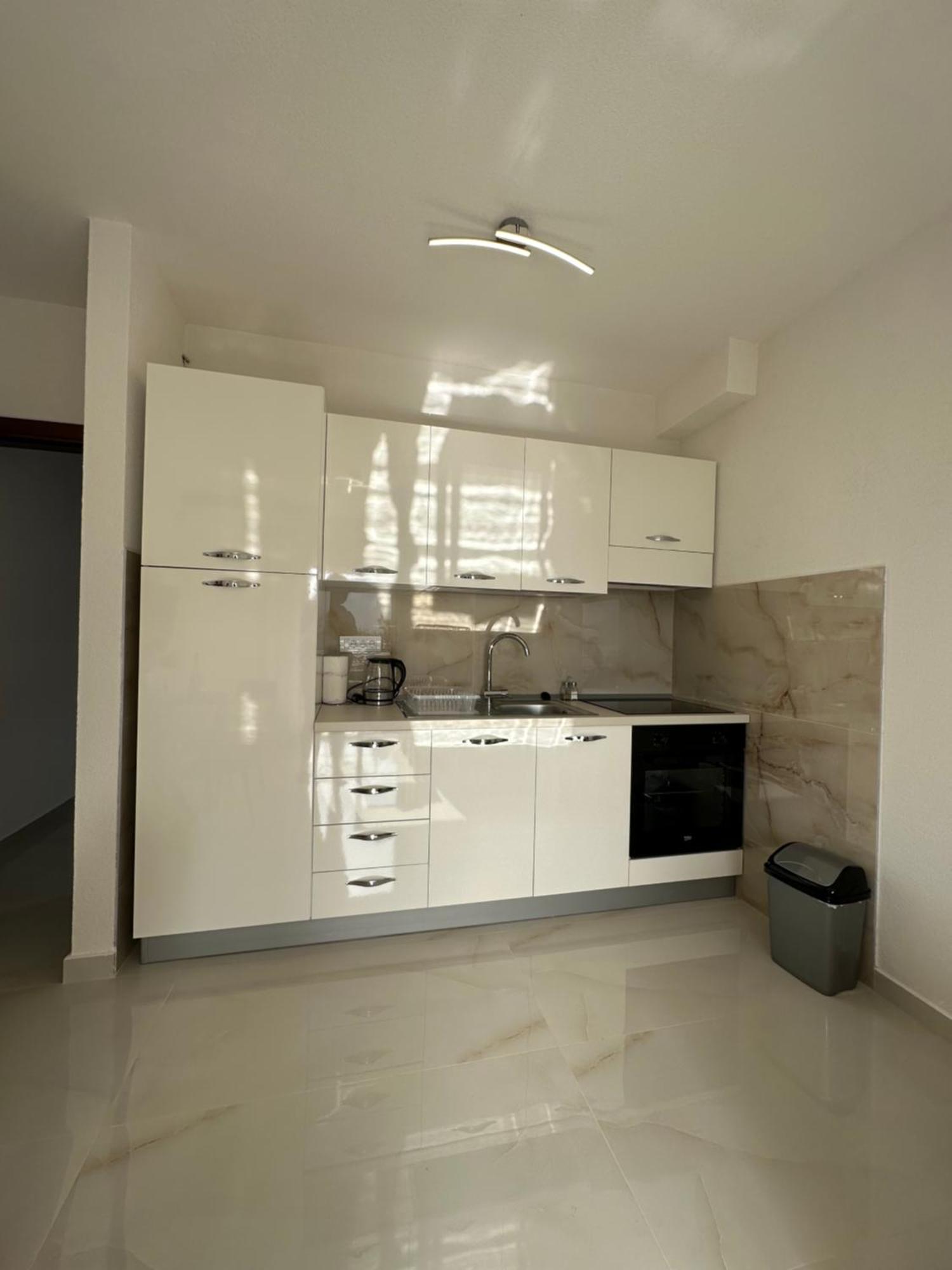 Sunny Apartment Kotor Dış mekan fotoğraf